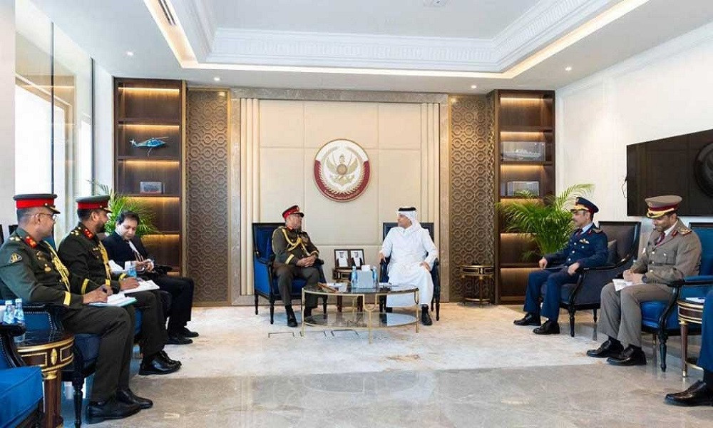 কাতারের উপপ্রধানমন্ত্রীর সঙ্গে সেনাপ্রধানের সাক্ষাৎ